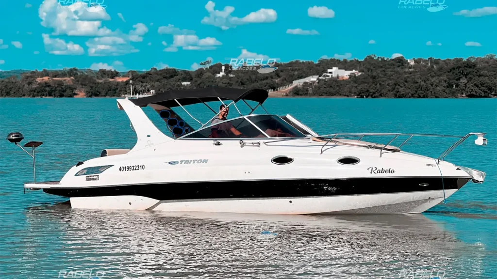 triton 29,5 - Locação de Lancha em Caldas Novas
